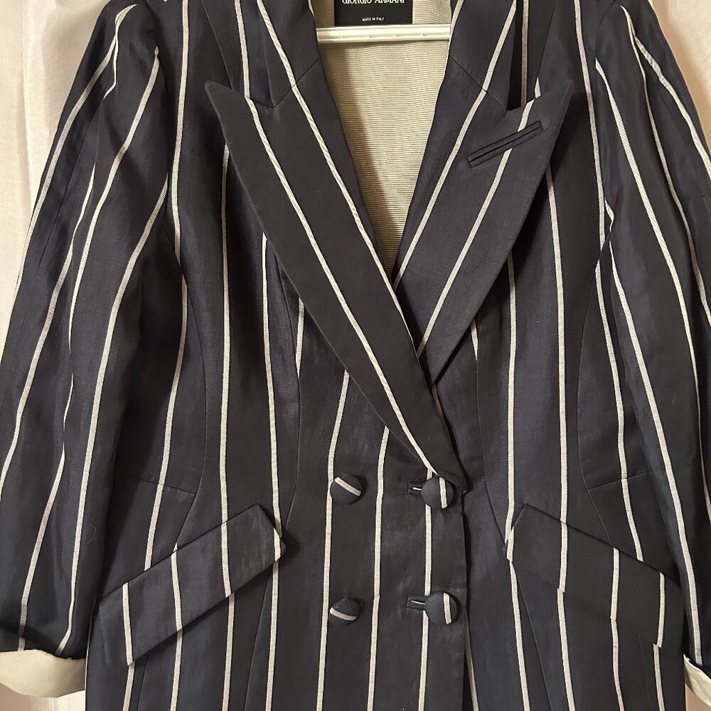 Giorgio Armani - size EU 48 Navy with grey strips